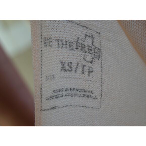 Free People - Shadows Hacci Twist Back Top in Alabaster Combo / Size XS38 - Picture 3 of 6